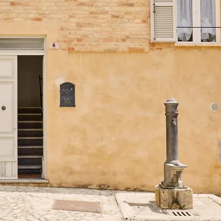 Relax & Peace In The Historic Center By Host Hero Casa vacanze Lapedona